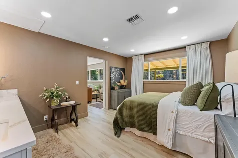 1630 Powell Creek Road Williams OR 97544