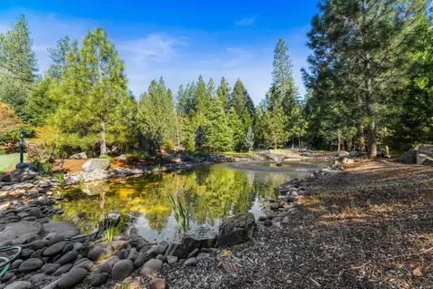 1630 Powell Creek Road Williams OR 97544