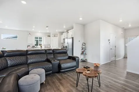 787 NE Union Loop Prineville OR 97754