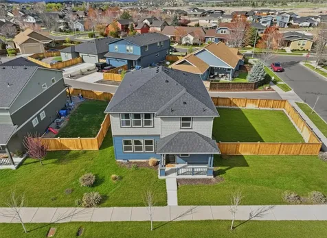 787 NE Union Loop Prineville OR 97754