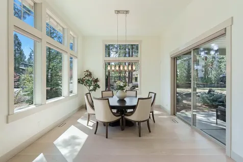 3187 NW Shevlin Meadow Drive Bend OR 97703