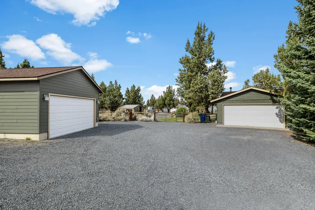 23060 Tumbleweed Drive Bend OR 97701