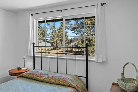 23060 Tumbleweed Drive Bend OR 97701