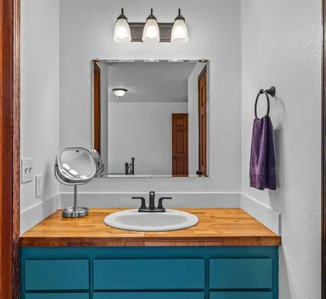 23060 Tumbleweed Drive Bend OR 97701