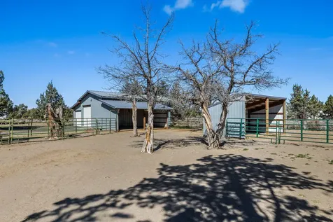 23060 Tumbleweed Drive Bend OR 97701