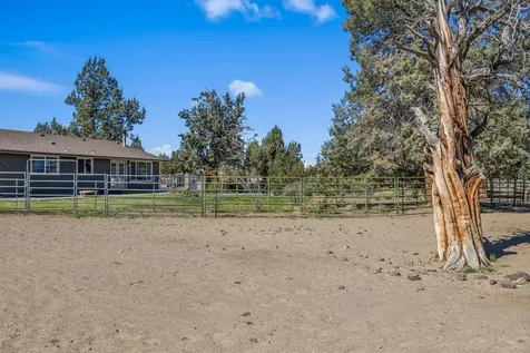 23060 Tumbleweed Drive Bend OR 97701