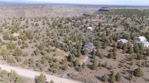 10001 SW Geneva View Road Terrebonne OR 97760