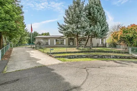 502 Buckhorn Lane Shady Cove OR 97539