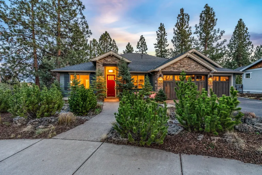 3277 NW Pee Wee Court Bend OR 97703
