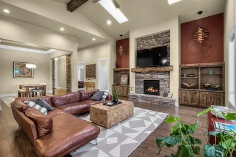 3277 NW Pee Wee Court Bend OR 97703