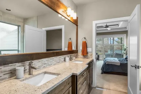 3277 NW Pee Wee Court Bend OR 97703