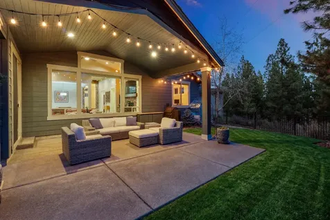 3277 NW Pee Wee Court Bend OR 97703