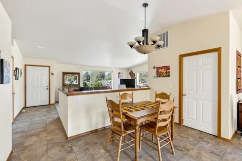 6563 NW Homestead Way Redmond OR 97756