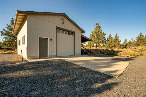 6563 NW Homestead Way Redmond OR 97756