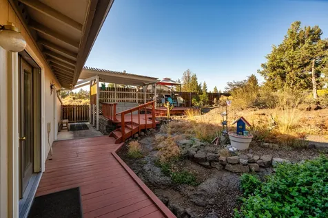 6563 NW Homestead Way Redmond OR 97756