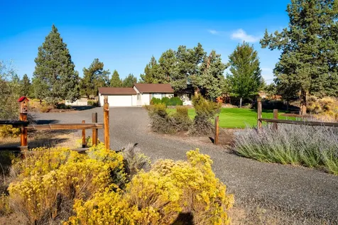 6563 NW Homestead Way Redmond OR 97756