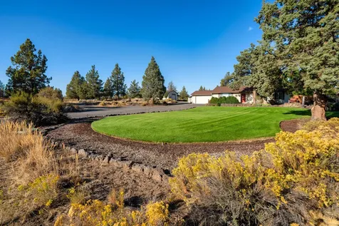 6563 NW Homestead Way Redmond OR 97756