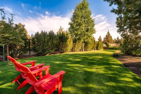 6563 NW Homestead Way Redmond OR 97756