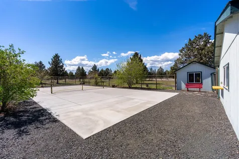 14204 SW Peninsula Drive Terrebonne OR 97760