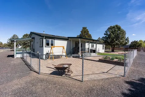 14204 SW Peninsula Drive Terrebonne OR 97760