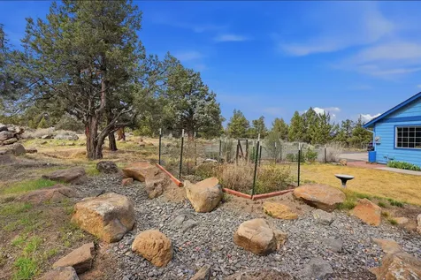 21130 Arid Avenue Bend OR 97703