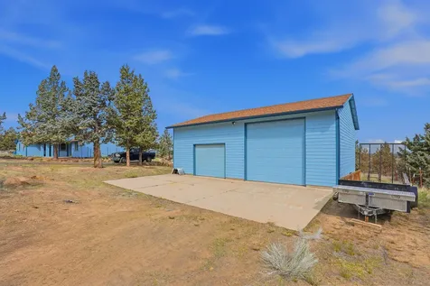 21130 Arid Avenue Bend OR 97703