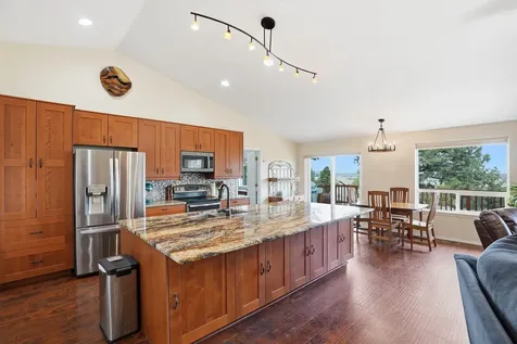 21130 Arid Avenue Bend OR 97703
