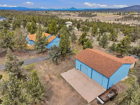 21130 Arid Avenue Bend OR 97703