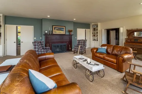 20799 NW Oneil Highway Redmond OR 97756