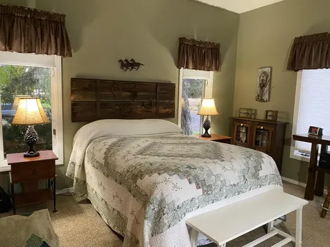 20799 NW Oneil Highway Redmond OR 97756