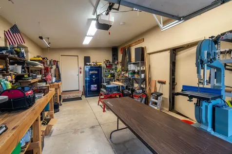 20799 NW Oneil Highway Redmond OR 97756