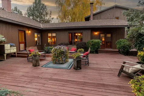 20799 NW Oneil Highway Redmond OR 97756