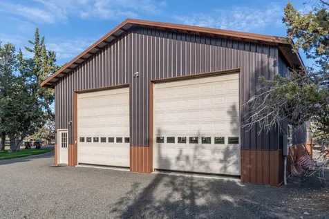 20799 NW Oneil Highway Redmond OR 97756