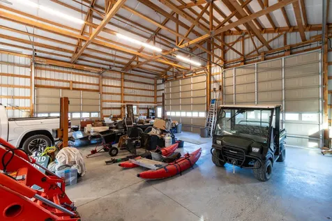 20799 NW Oneil Highway Redmond OR 97756