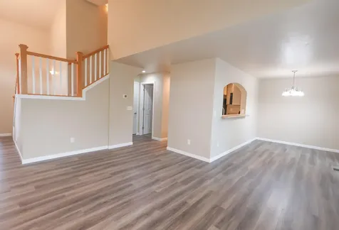 303 Live Oak Loop Central Point OR 97502