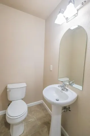 303 Live Oak Loop Central Point OR 97502