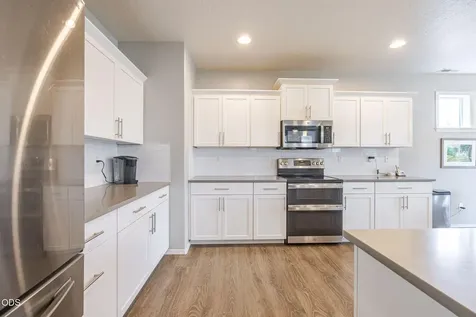 2548 NW Ivy Way Redmond OR 97756