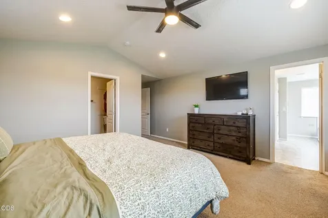 2548 NW Ivy Way Redmond OR 97756