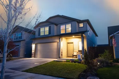 2548 NW Ivy Way Redmond OR 97756
