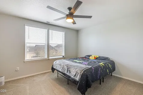 2548 NW Ivy Way Redmond OR 97756