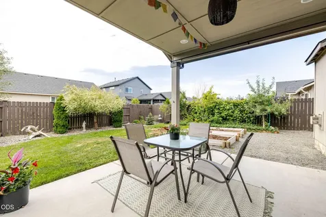 2548 NW Ivy Way Redmond OR 97756