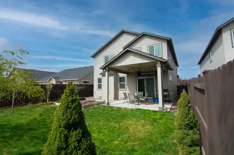 2548 NW Ivy Way Redmond OR 97756