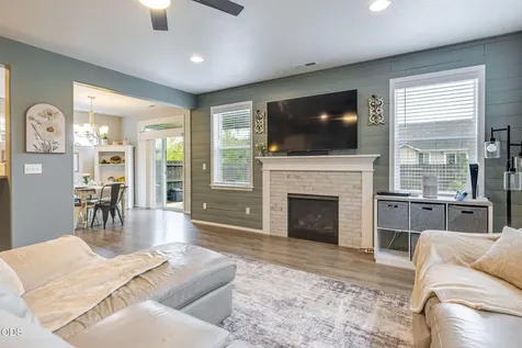 2548 NW Ivy Way Redmond OR 97756