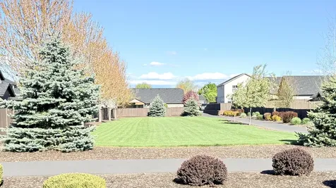 2548 NW Ivy Way Redmond OR 97756
