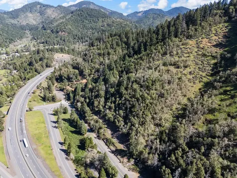 101 Coyote Creek Road Wolf Creek OR 97497