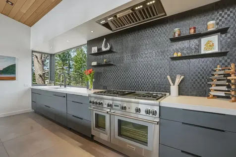 61865 Hosmer Lake Drive Bend OR 97702