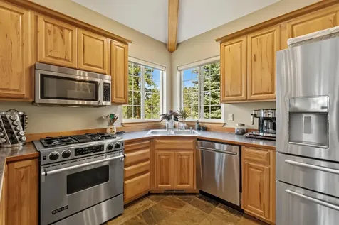 5018 Swallow Court Klamath Falls OR 97601
