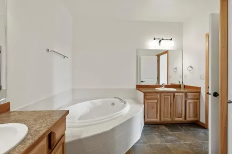 5018 Swallow Court Klamath Falls OR 97601