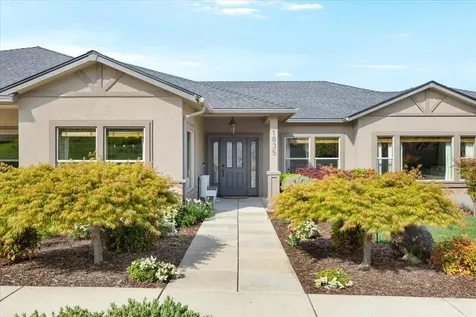 1835 Plateau Drive Medford OR 97504