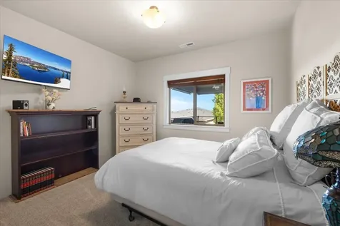 1835 Plateau Drive Medford OR 97504